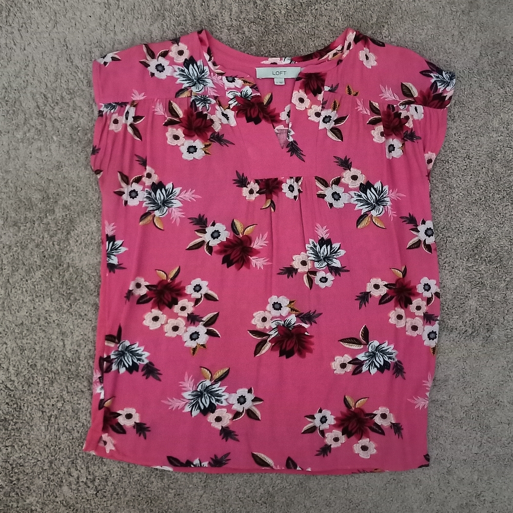 LOFT Pink Floral Blouse | sz S, pink & red floral
